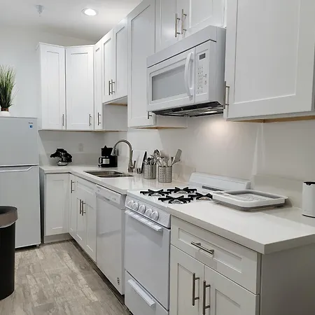 Modern Studio Apartment Right Next To Mrc Hotel 5 Minutes To Rodeo Drive Los Angeles Exterior photo